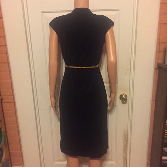 ❌SOLD❌ Rare Vintage Leslie Fay Black Velvet Dress - Picture 4 of 8
